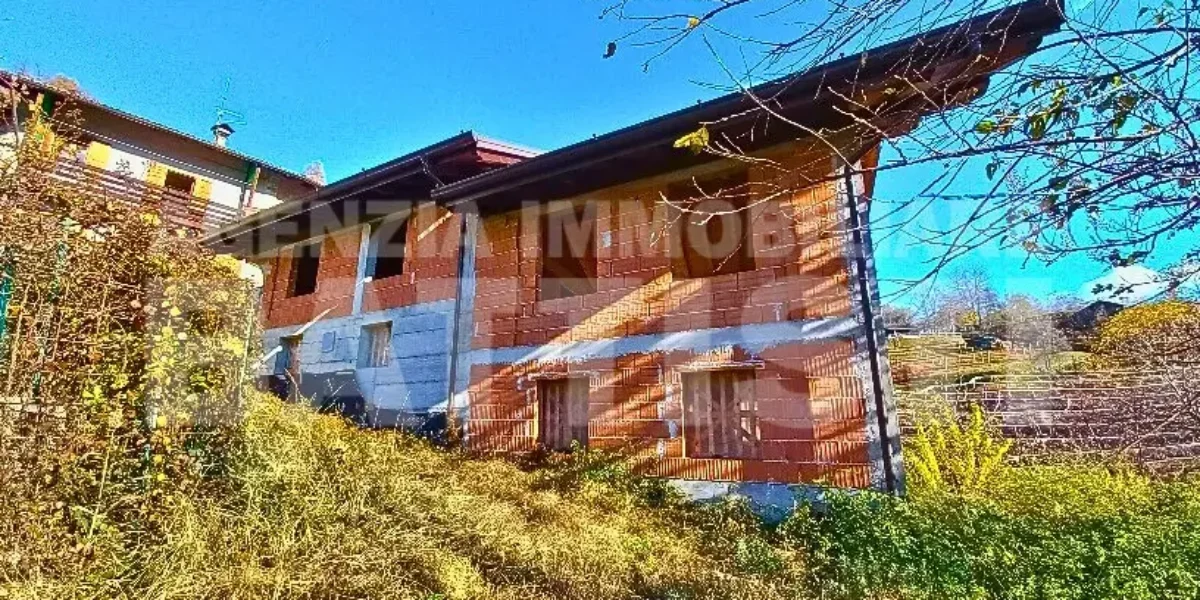 CASA INDIPENDENTE ALLO STATO GREZZO
