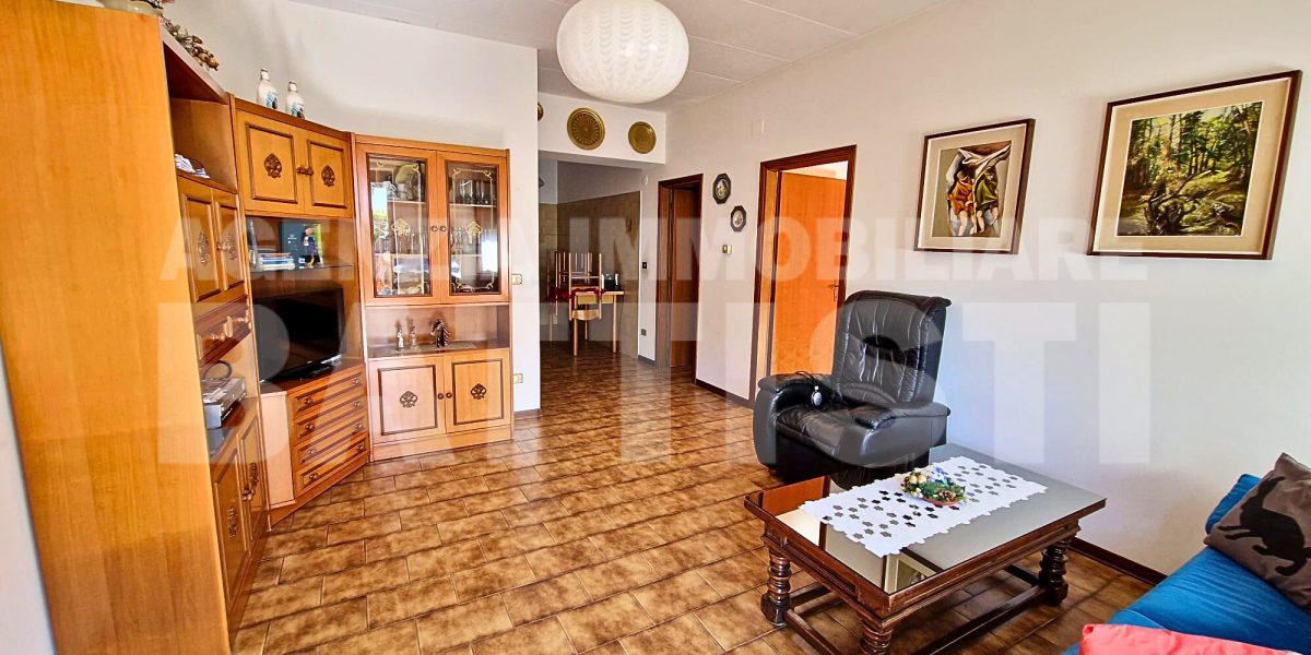 APPARTAMENTO CON GIARDINO