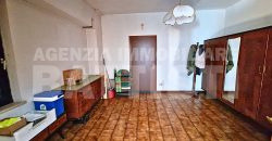 APPARTAMENTO CON GIARDINO