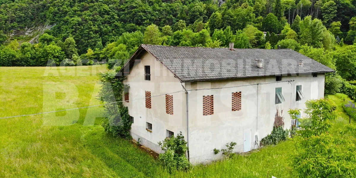 CASA DI CAMPAGNA A BORGO VALSUGANA