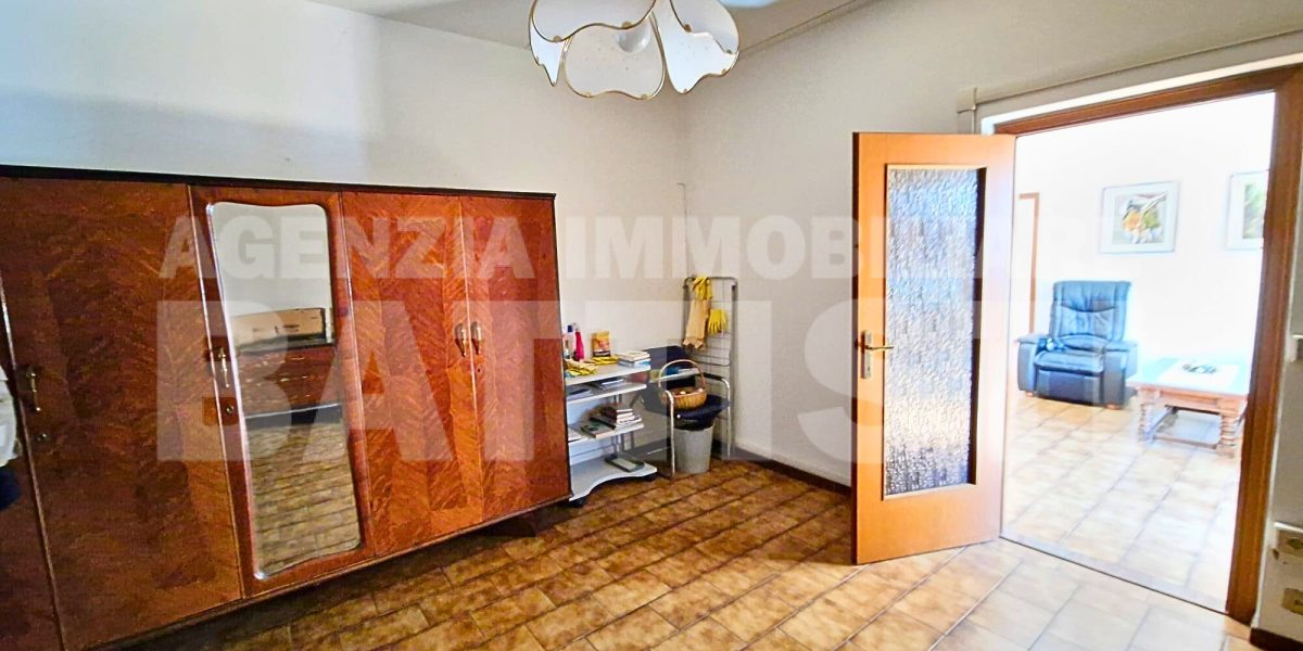 APPARTAMENTO CON GIARDINO