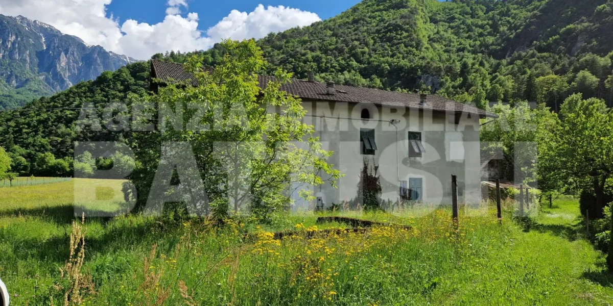 CASA DI CAMPAGNA A BORGO VALSUGANA