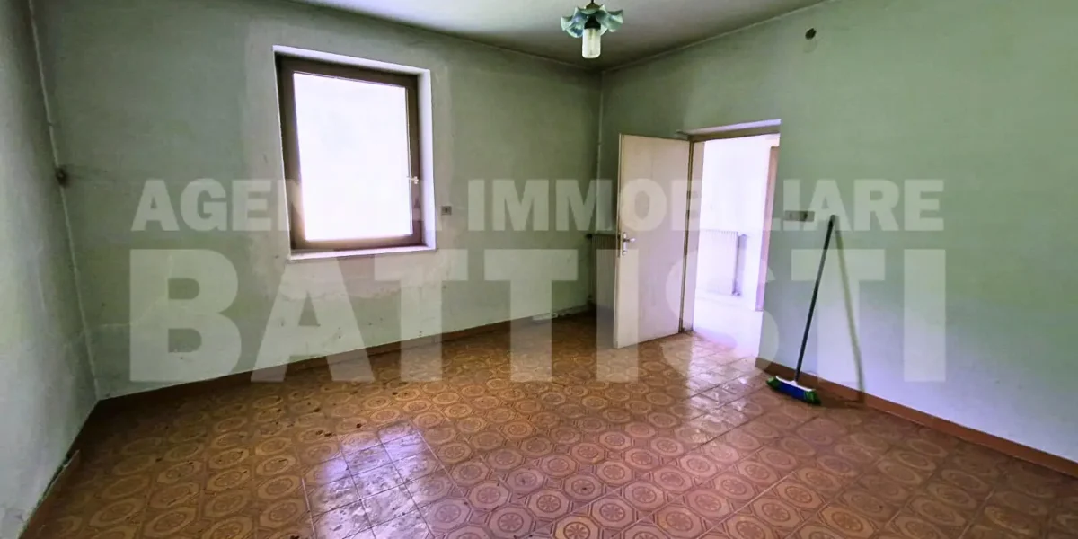 CASA DI CAMPAGNA A BORGO VALSUGANA