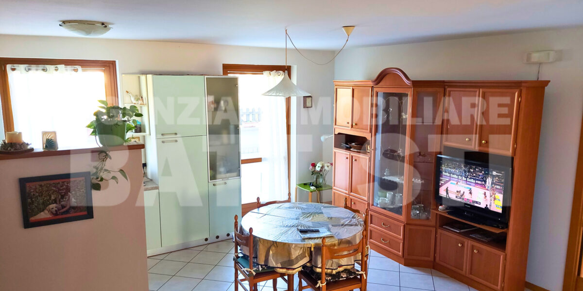 APPARTAMENTO CON GIARDINO E TERRAZZO