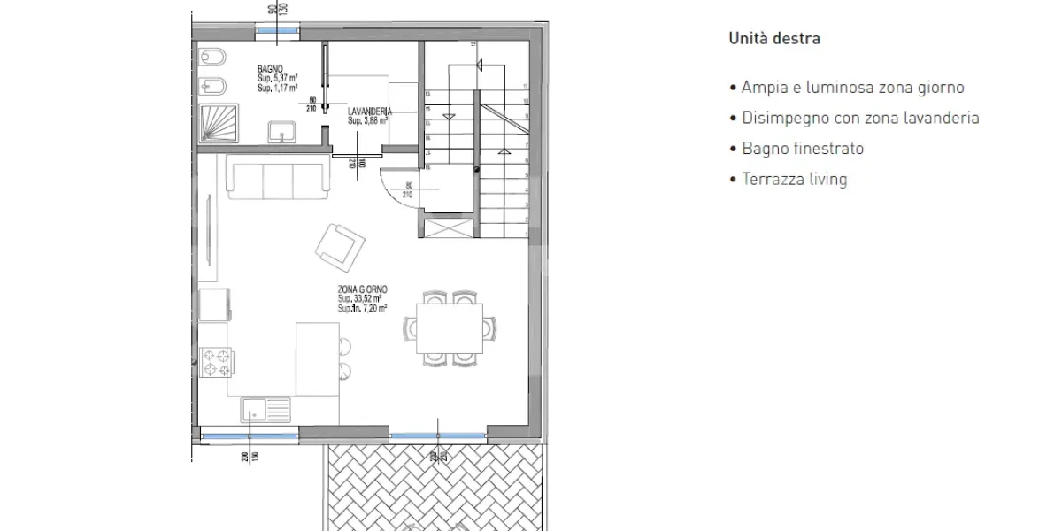 NUOVA VILLA LIBERA SU TRE LATI