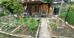 APPARTAMENTO CON ORTO E TERRAZZO