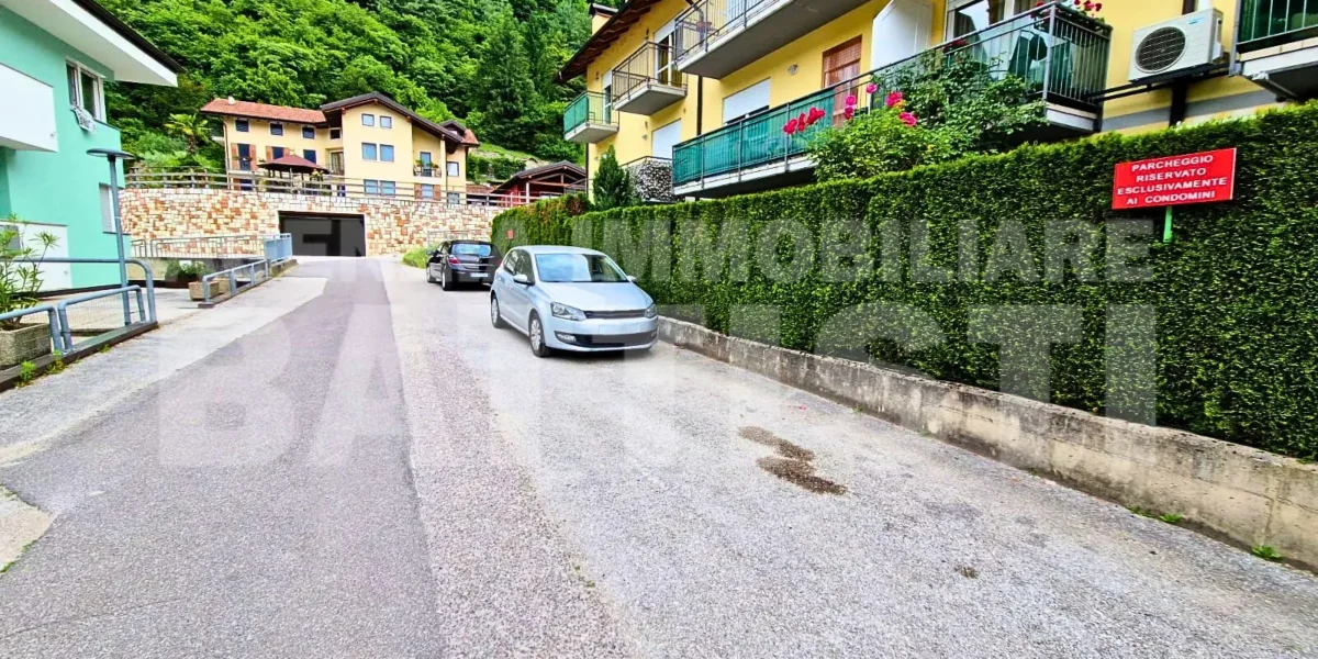 GRAZIOSO ALLOGGIO IN MANSARDA