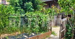 APPARTAMENTO CON ORTO E TERRAZZO