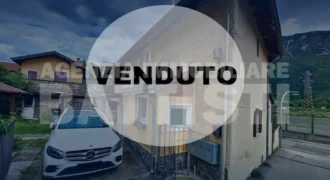 APPARTAMENTO CON ORTO E TERRAZZO