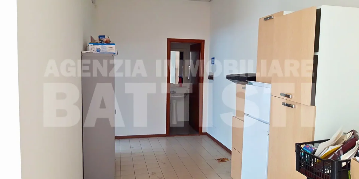 UFFICIO/AMBULATORIO IN AFFITTO
