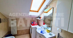 GRAZIOSO ALLOGGIO IN MANSARDA