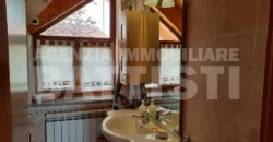 ALLOGGIO IN COLLINA
