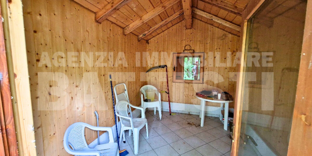 TERRENO AGRICOLO CON MAGAZZINO
