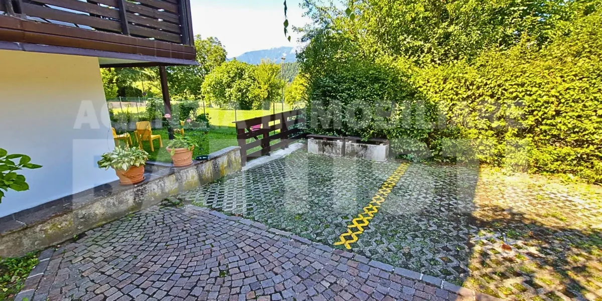 ALLOGGIO CON GIARDINO