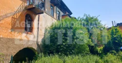 AMPIO SOTTOTETTO CON GIARDINO