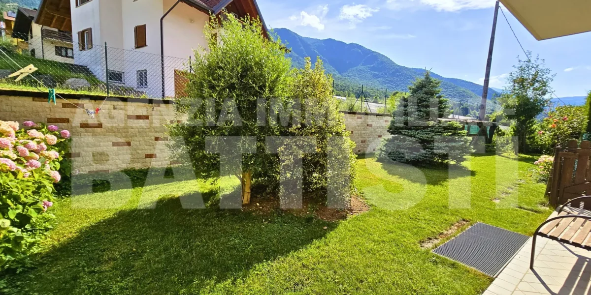 APPARTAMENTO CON GIARDINO E TERRAZZO