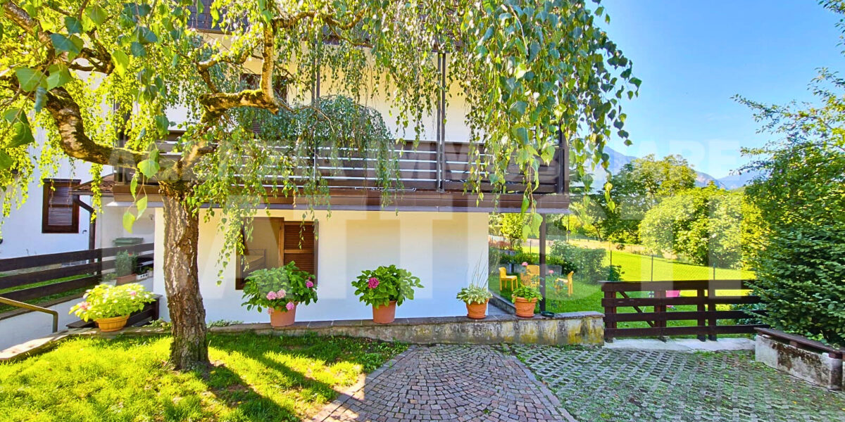 ALLOGGIO CON GIARDINO