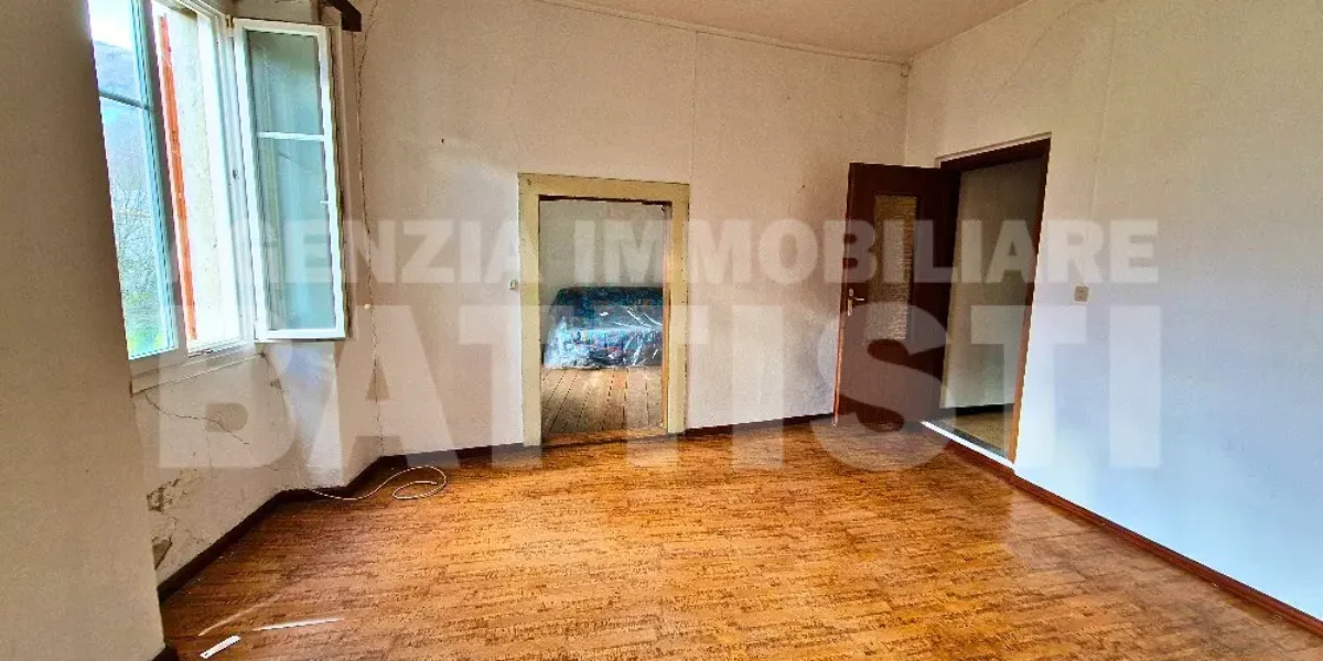 SPAZIOSO APPARTAMENTO IN CENTRO STORICO