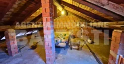 LUMINOSO TRILOCALE CON AMPIA SOFFITTA