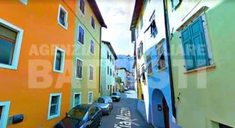 SPAZIOSO APPARTAMENTO IN CENTRO STORICO