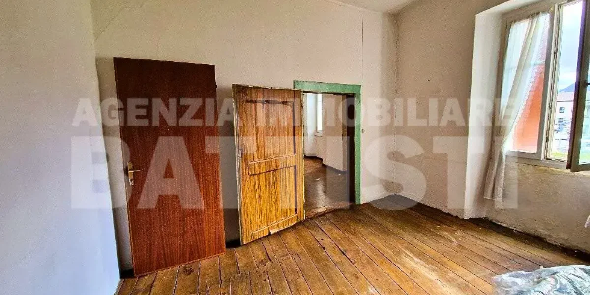 SPAZIOSO APPARTAMENTO IN CENTRO STORICO