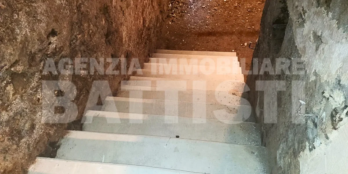 APPARTAMENTO PIANO TERRA IN CENTRO STORICO