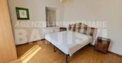 PORZIONE CON GIARDINO