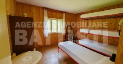 VILLA INDIPENDENTE CON TERRENO