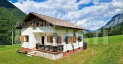 VILLA INDIPENDENTE CON TERRENO