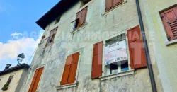SPAZIOSO APPARTAMENTO IN CENTRO STORICO
