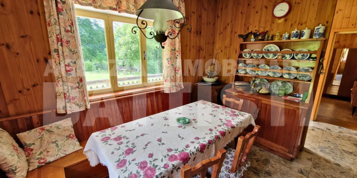 VILLA INDIPENDENTE CON TERRENO