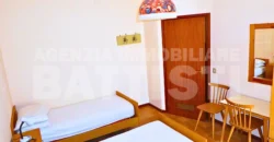 SPAZIOSO APPARTAMENTO NEL CUORE DELLA CITTÀ