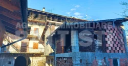 PORZIONE DI CASA IN CENTRO CON ESPOSIZIONE SOLEGGIATA