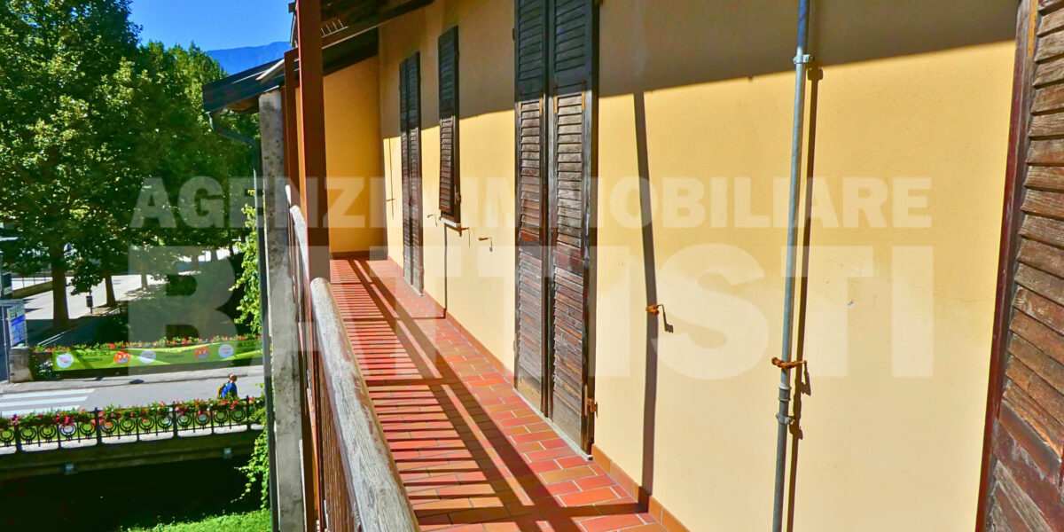 SPAZIOSO APPARTAMENTO NEL CUORE DELLA CITTÀ