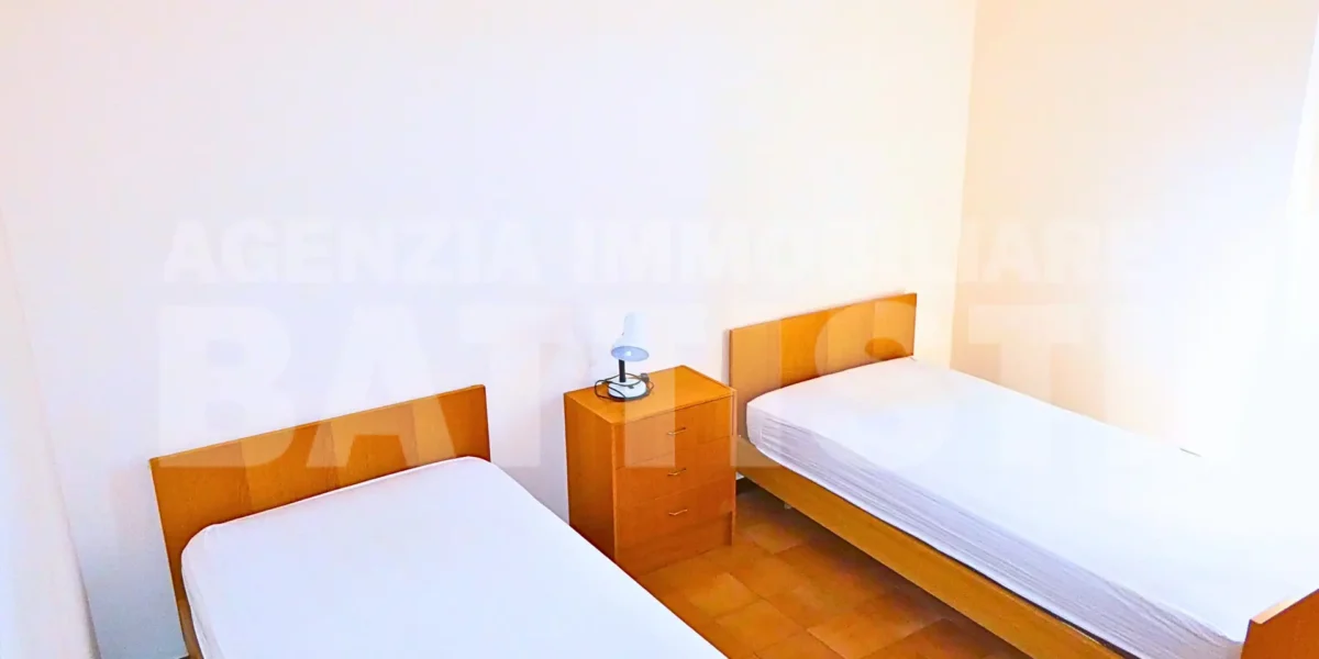 SPAZIOSO APPARTAMENTO NEL CUORE DELLA CITTÀ