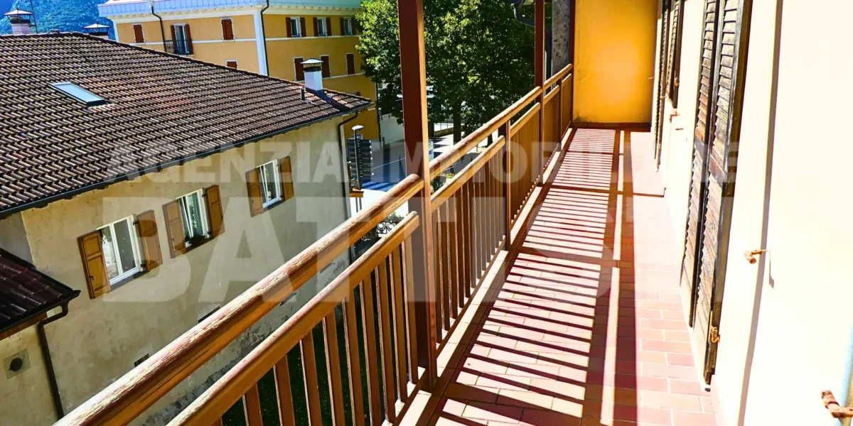 SPAZIOSO APPARTAMENTO NEL CUORE DELLA CITTÀ