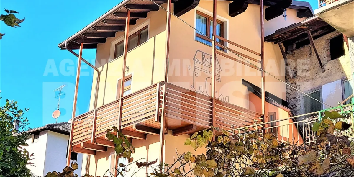 PORZIONE DI CASA INDIPENDENTE