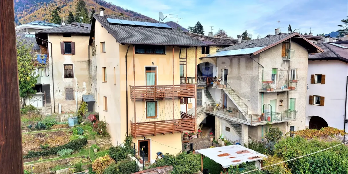 PORZIONE DI CASA INDIPENDENTE