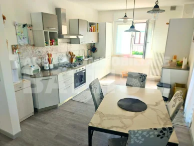 GRAZIOSO ALLOGGIO RISTRUTTURATO