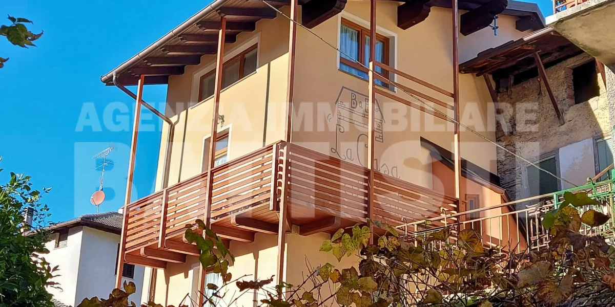 PORZIONE DI CASA INDIPENDENTE