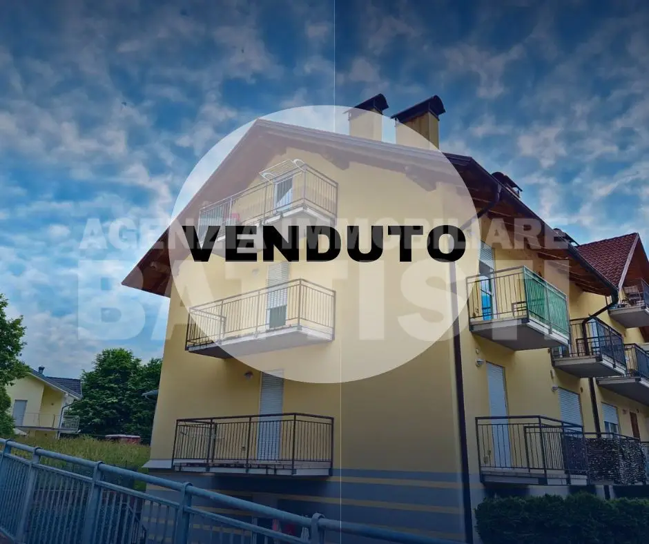 GRAZIOSO ALLOGGIO IN MANSARDA