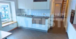 ALLOGGIO CONFORTEVOLE MANSARDATO