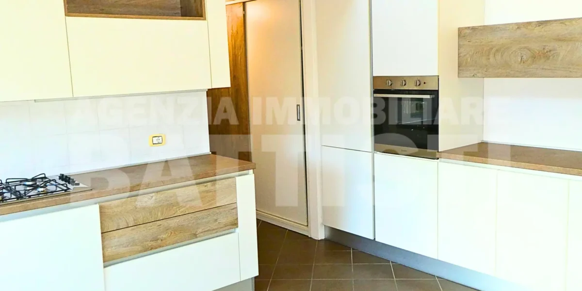 ALLOGGIO CONFORTEVOLE MANSARDATO