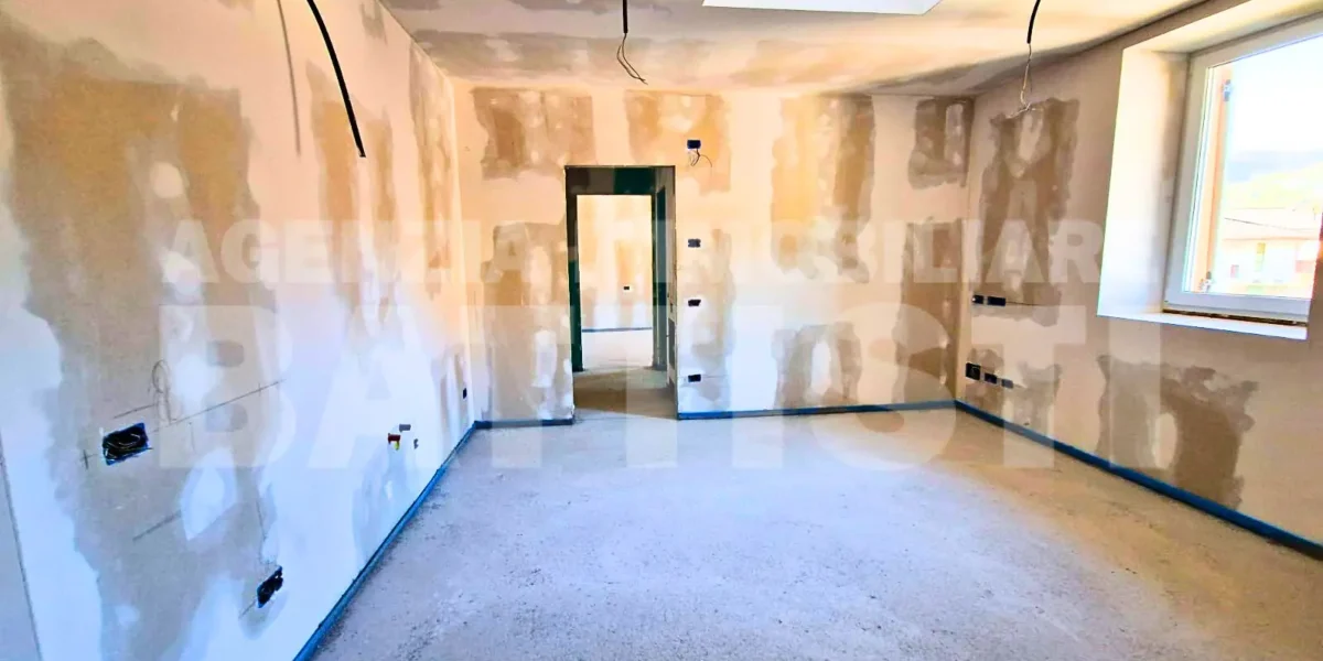 MINI APPARTAMENTO CON SOPPALCO