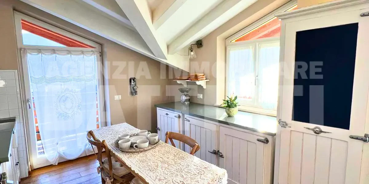 ELEGANTE APPARTAMENTO