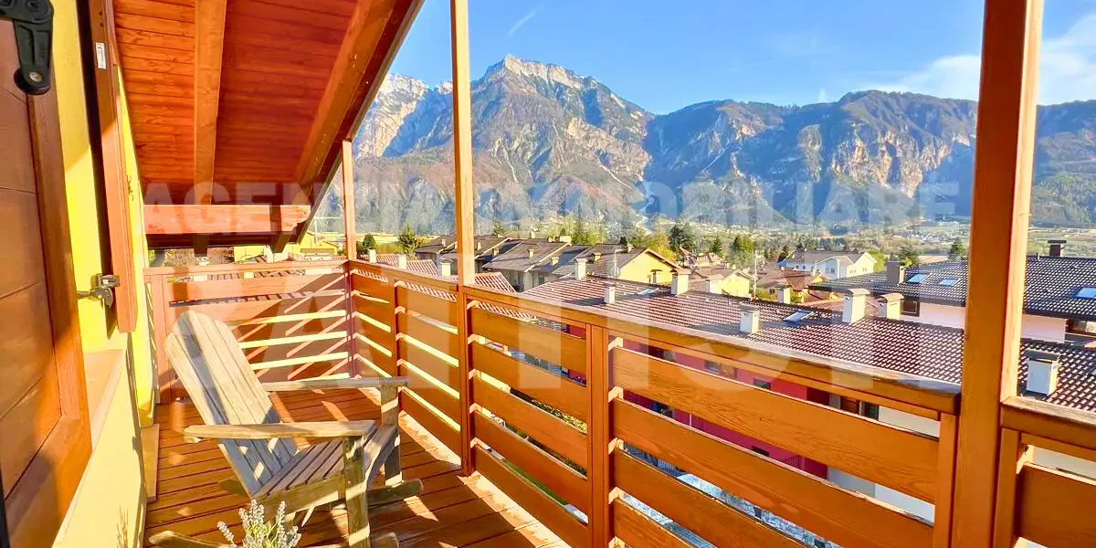 ELEGANTE APPARTAMENTO