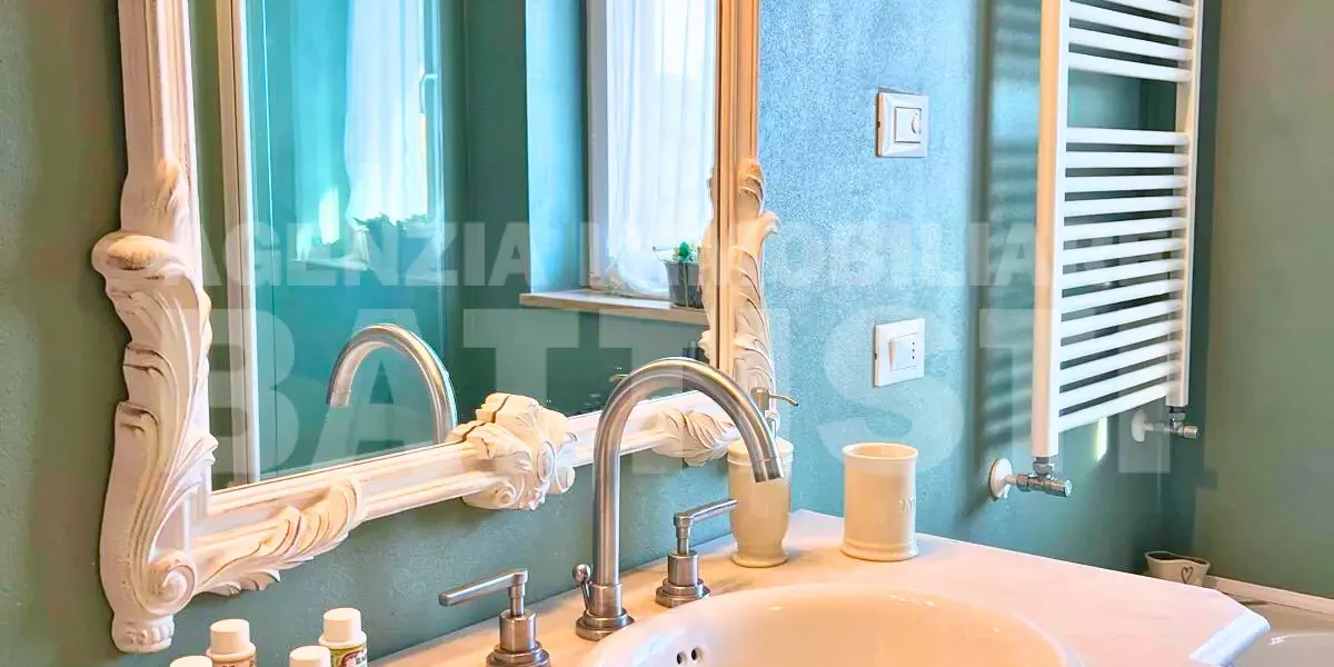 ELEGANTE APPARTAMENTO