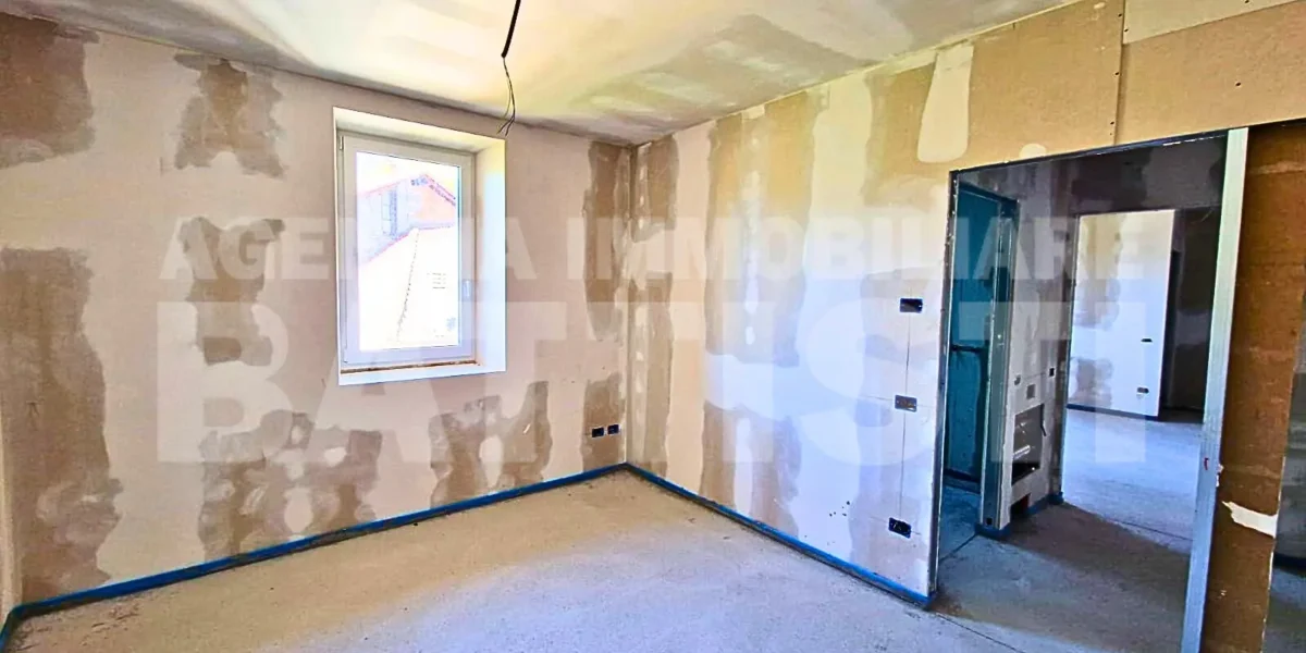 MINI APPARTAMENTO CON SOPPALCO