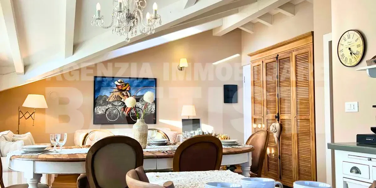 ELEGANTE APPARTAMENTO