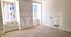 ALLOGGIO AL PRIMO PIANO